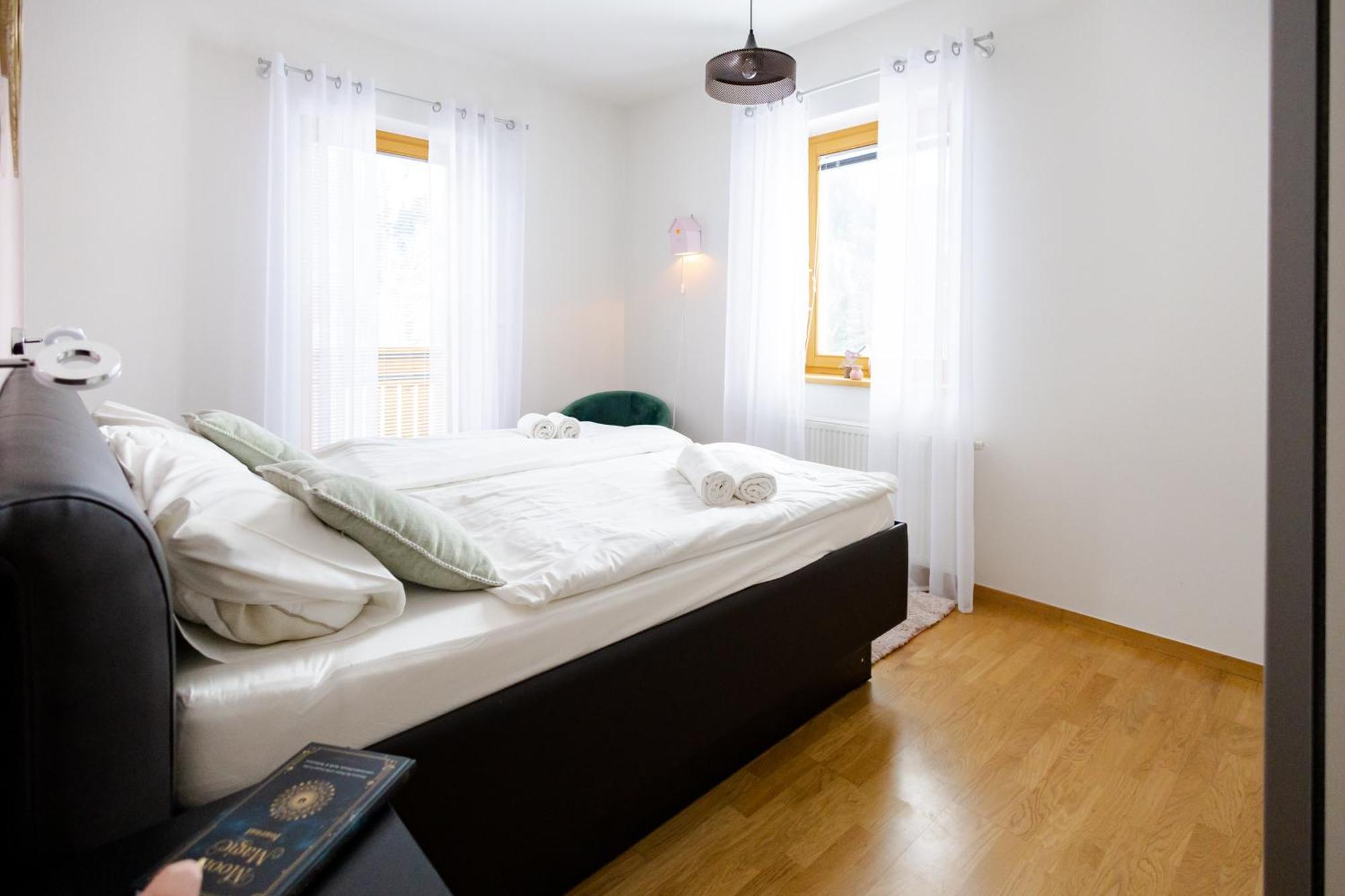Waterfall Apartment - Cozy Mountain Retreat Kranjska Gora Εξωτερικό φωτογραφία