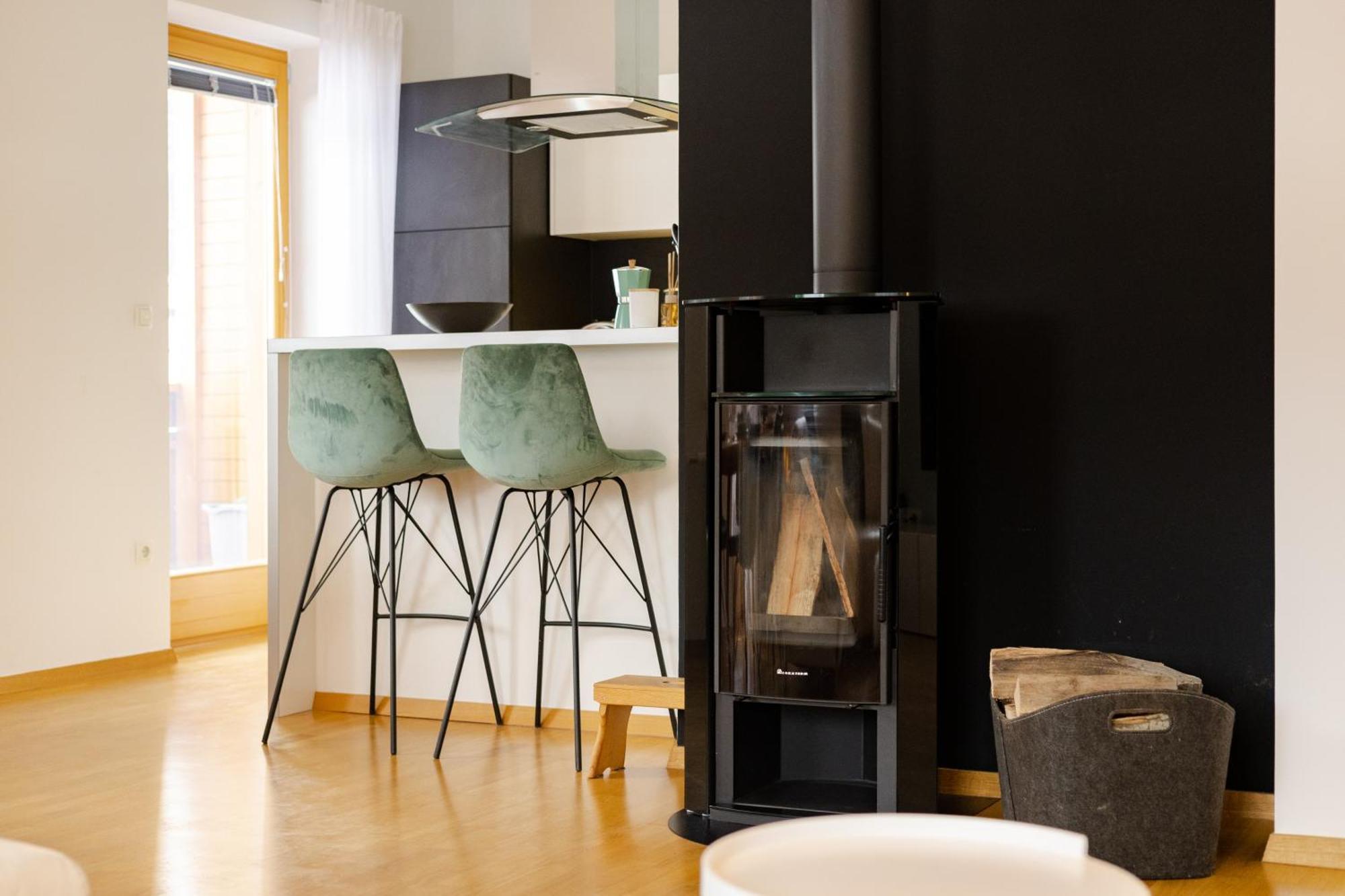 Waterfall Apartment - Cozy Mountain Retreat Kranjska Gora Εξωτερικό φωτογραφία