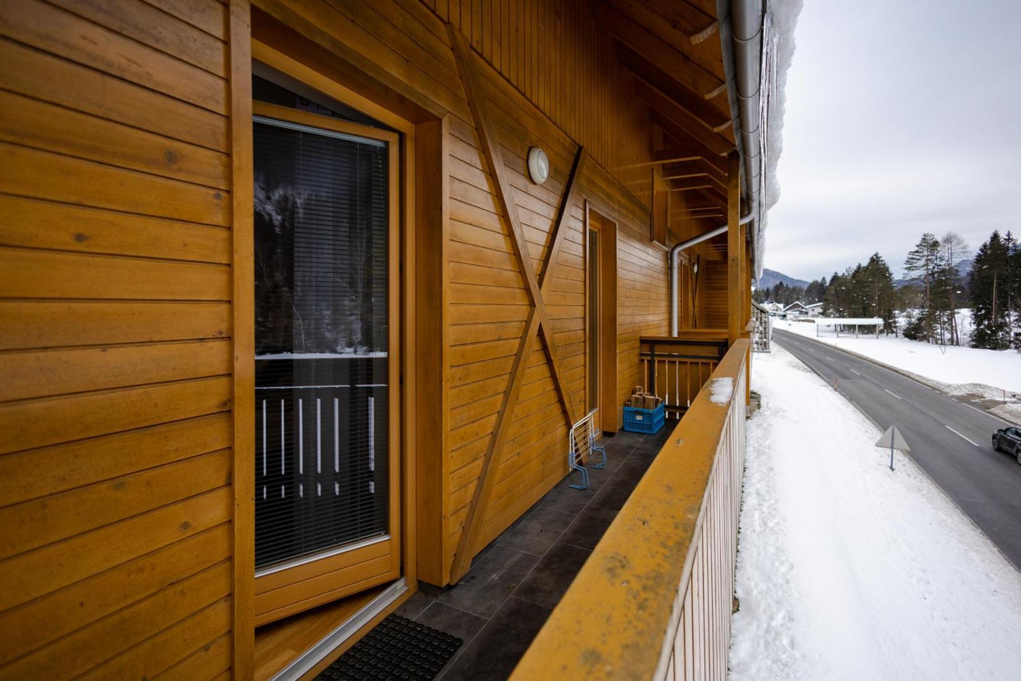 Waterfall Apartment - Cozy Mountain Retreat Kranjska Gora Εξωτερικό φωτογραφία
