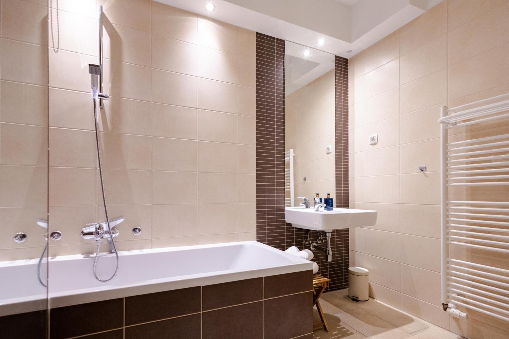 Waterfall Apartment - Cozy Mountain Retreat Kranjska Gora Εξωτερικό φωτογραφία