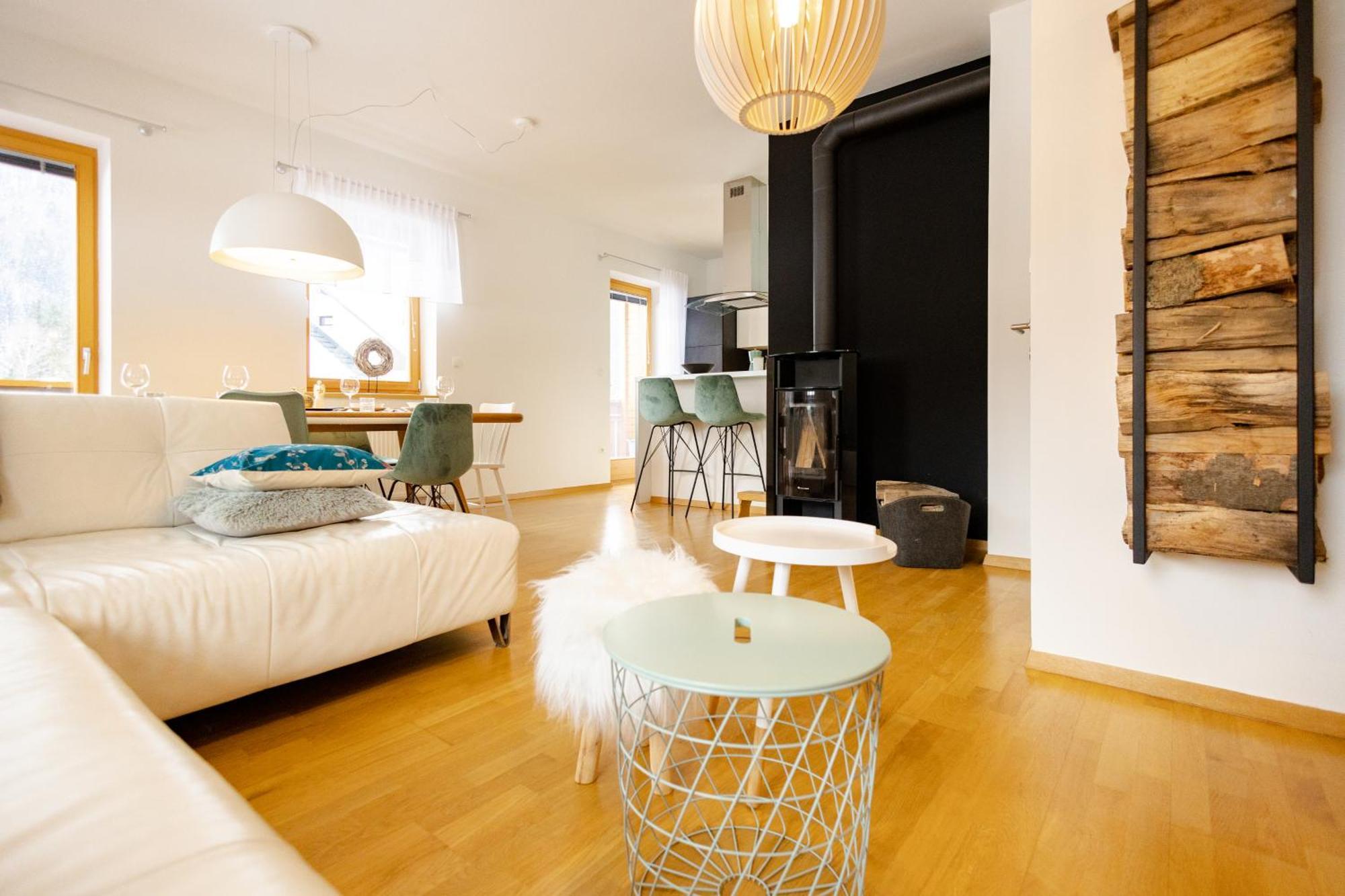 Waterfall Apartment - Cozy Mountain Retreat Kranjska Gora Εξωτερικό φωτογραφία